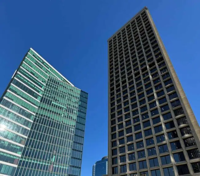 250 Howe building overview